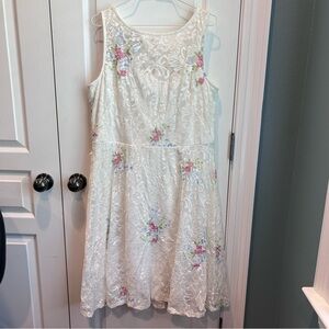 Sandra Darren Floral Lace Lined Dress Sleeveless Back Zip Size 16 Length 41”